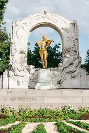 Monumento a Johann Strauss