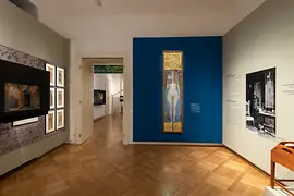 Vedere expoziţie camera Nuda Veritas Muzeul Teatrului 