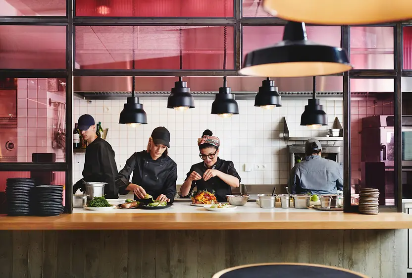 Köchinnen bei der Arbeit