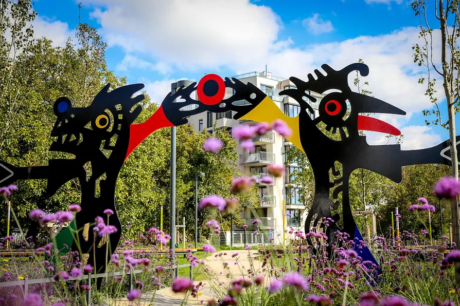 Bank Austria Park – Eingang zu den Schätzen (Entrée aux trésors), Monika GilSing