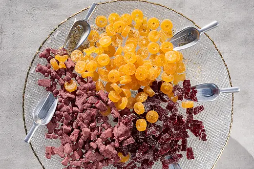 Fruchtgummis aus gelber und roter Rübe