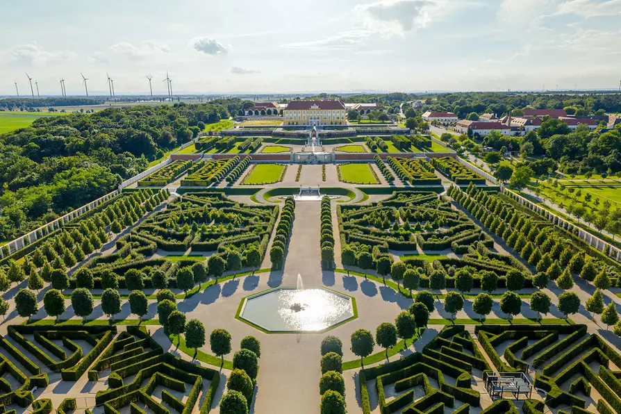Luftaufnahme Schloss Hof
