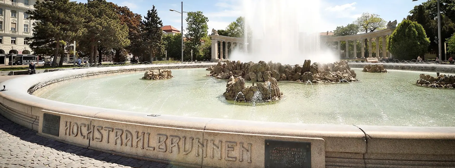 High-Pressure Fountain at Schwarzenbergplatz