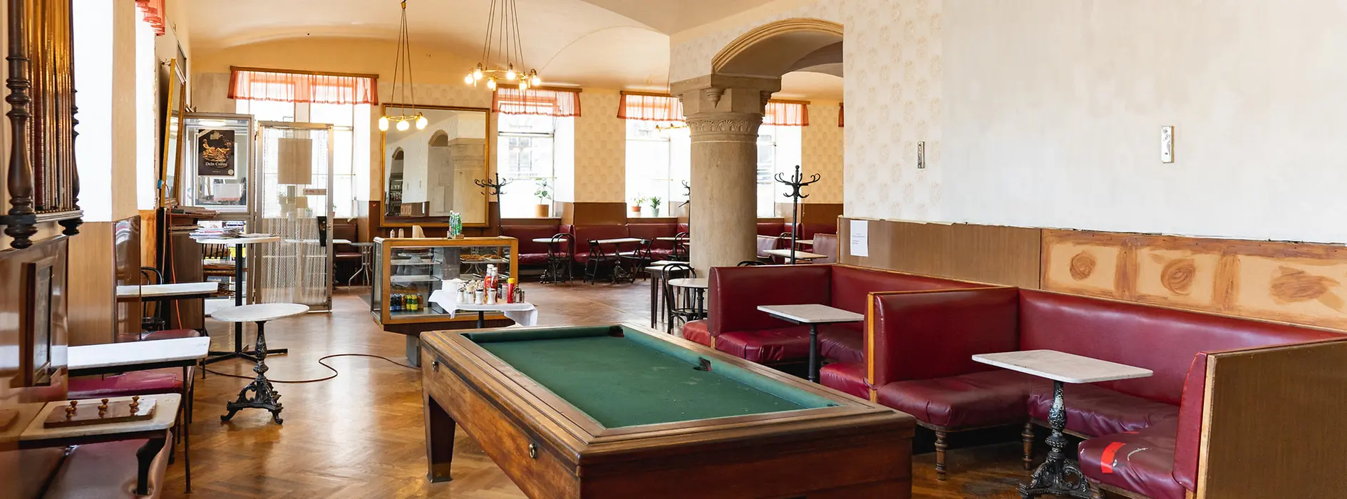 Cafe am Heumarkt, Interior View