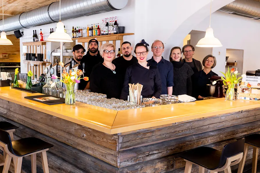 Restaurantteam Vinzirast mittendrin