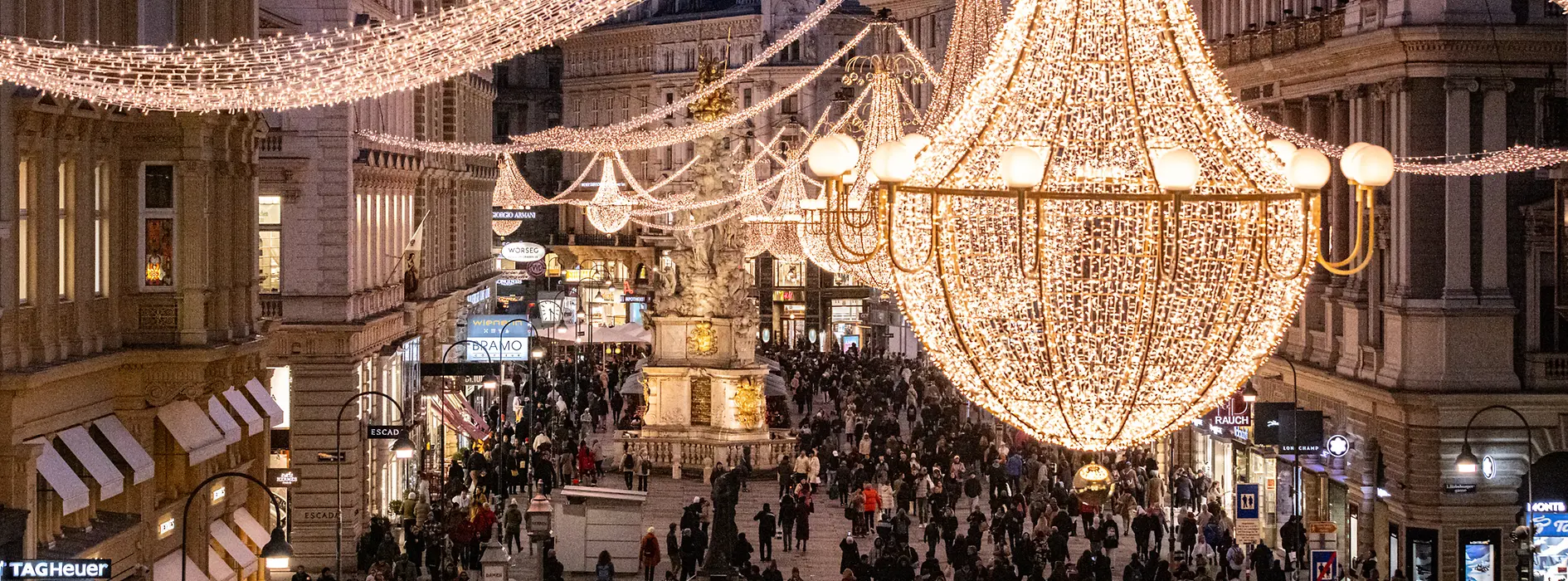 Illuminazione natalizia lungo il Graben di Vienna 