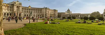 La Hofburg sulla Heldenplatz 
