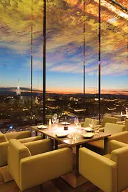 Il Loft, ristorante con vista su Vienna di notte