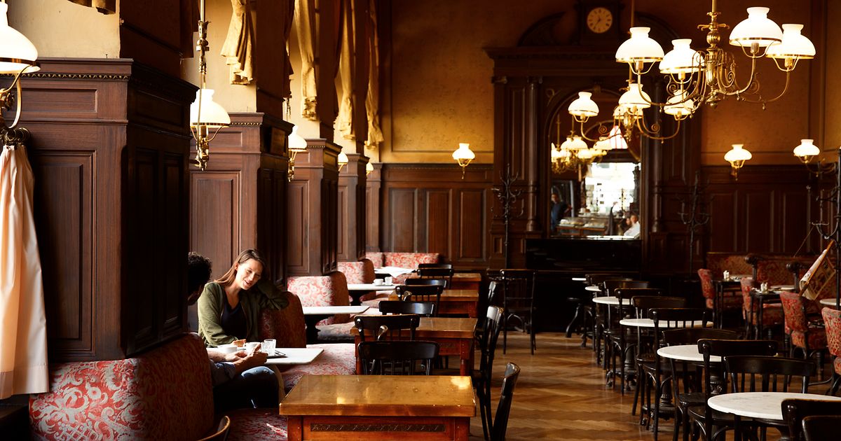 Viennese Cafés