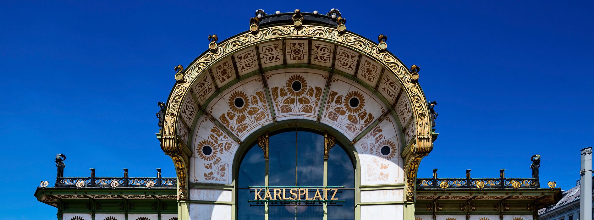 Pavilon Otto Wagnera na Karlově náměstí 