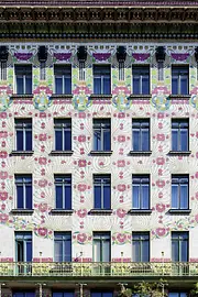 Art Nouveau house: Wienzeile