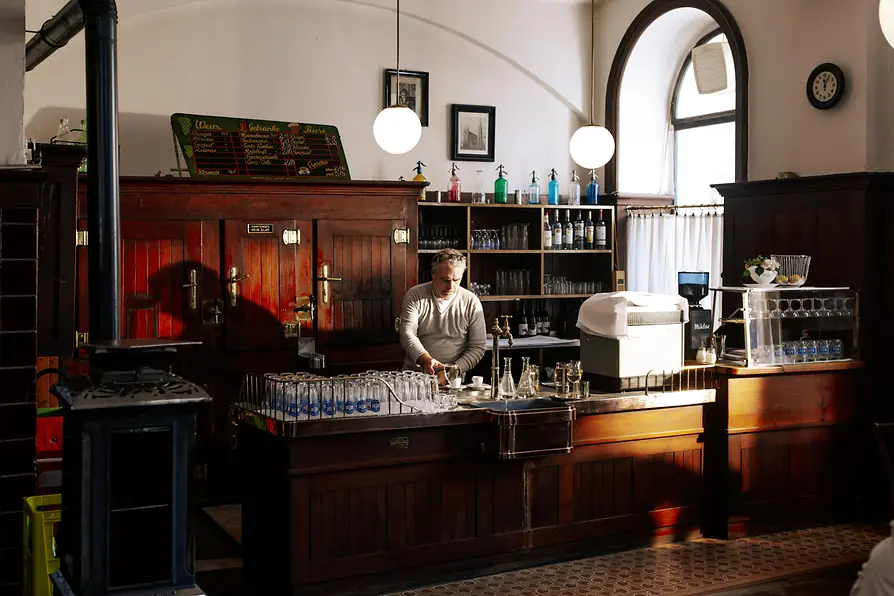 Bar des Restaurants \"Ubl\"
