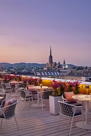Rooftop Bar Ritz-Carlton, vista de la catedral de San Esteban
