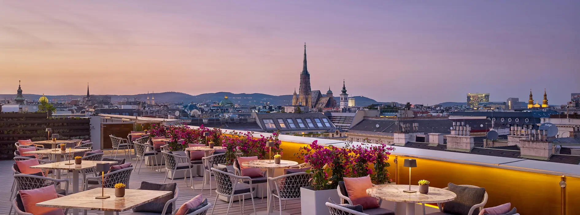 Rooftop Bar Ritz-Carlton, view of St. Stephen's Cathedral