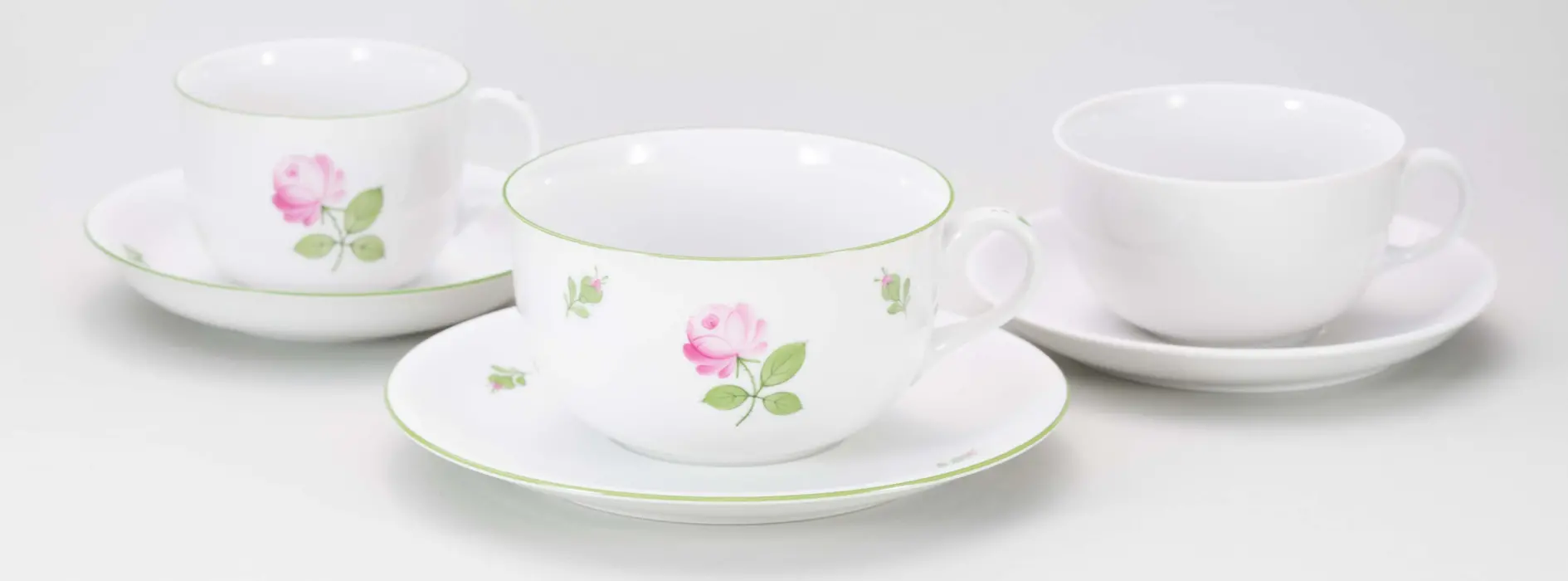 Augarten porcelain with decoration of the Viennese Rose