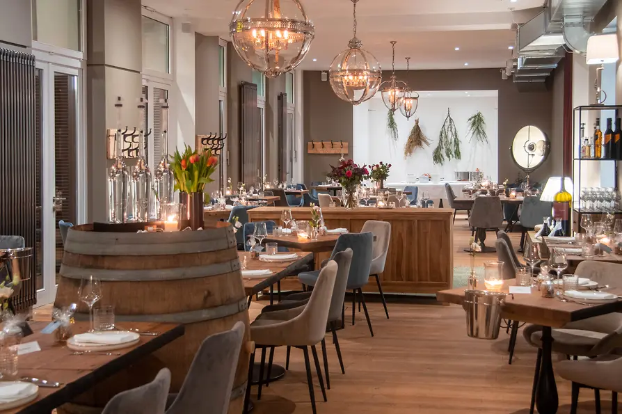 Boxwood, Restaurant