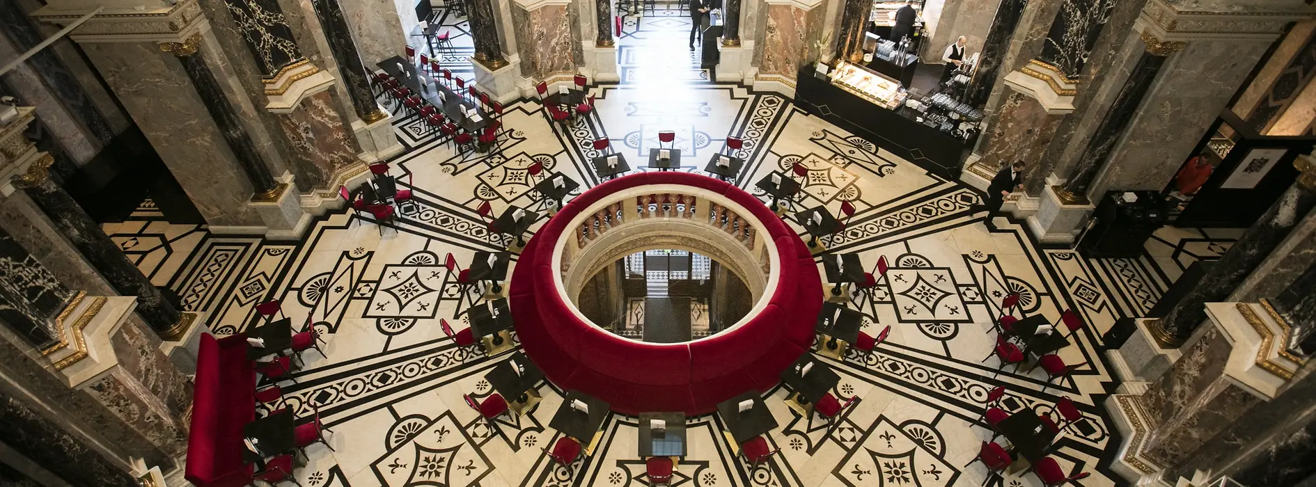 Café & Restaurante en el Museo de Historia del Arte 