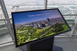 Интерактивный панорамный экран на Дунайской башне