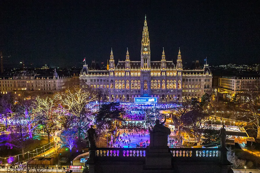 Ice-skating in front of City Hall 