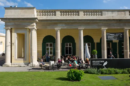Wine shop opposite Esterházy Palace 