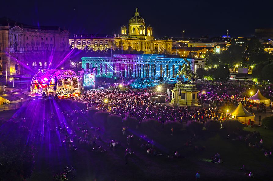 Festival of Joy, Heldenplatz, open-air concert by the Wiener Symphoniker