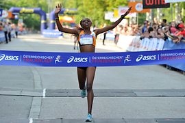 Elite Siegerin beim Frauenlauf 2019 - Caroline Makandi Gitonga (KEN)
