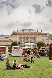 People at the Genussfestival in Vienna's Stadtpark