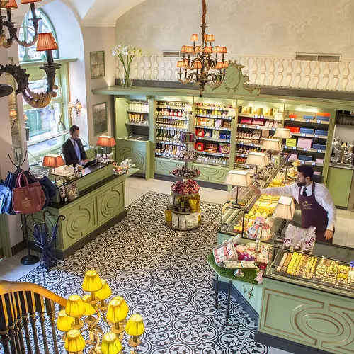 Интерьер магазина 