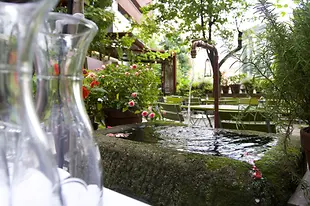 Jardín en la Taberna Glacis