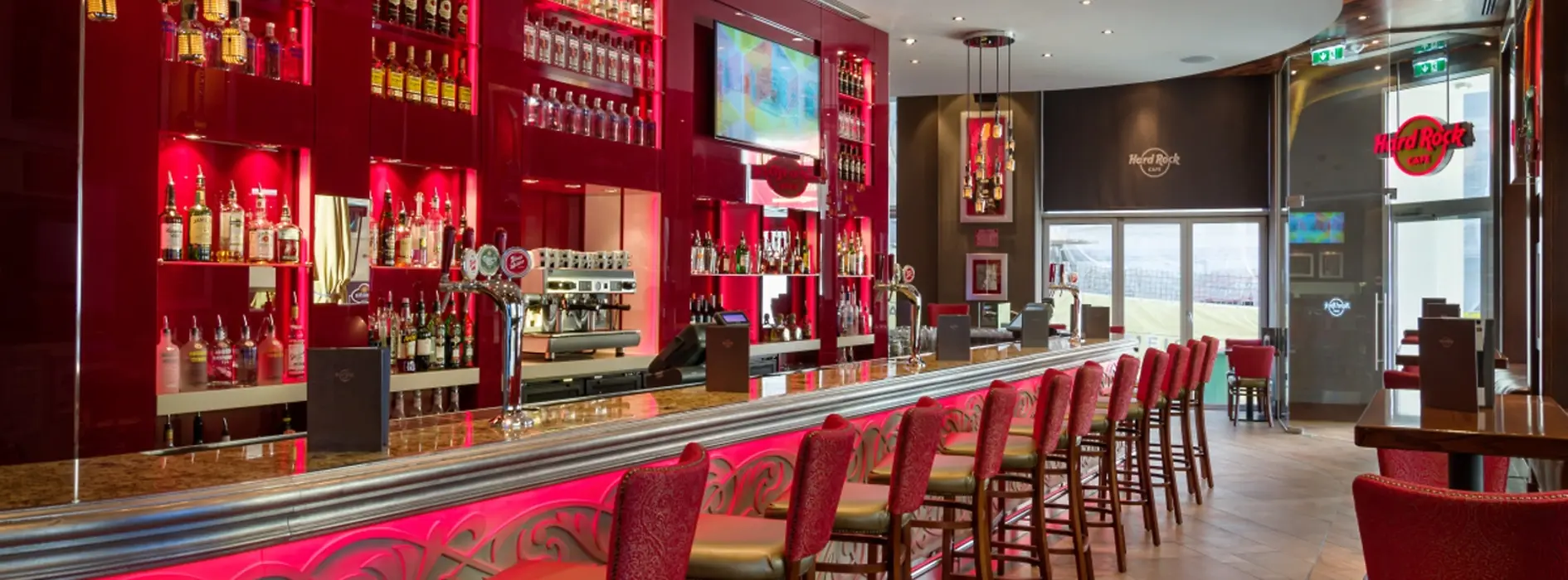 Hard Rock Café Vienna, interior shot, counter