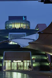 Hauptbücherei Wien