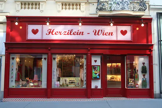 Herzilein Wien, vetrina