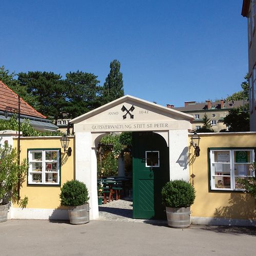 Heuriger, Stift St. Peter vineyard, entrance door