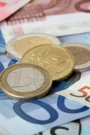 Monede euro şi bancnote