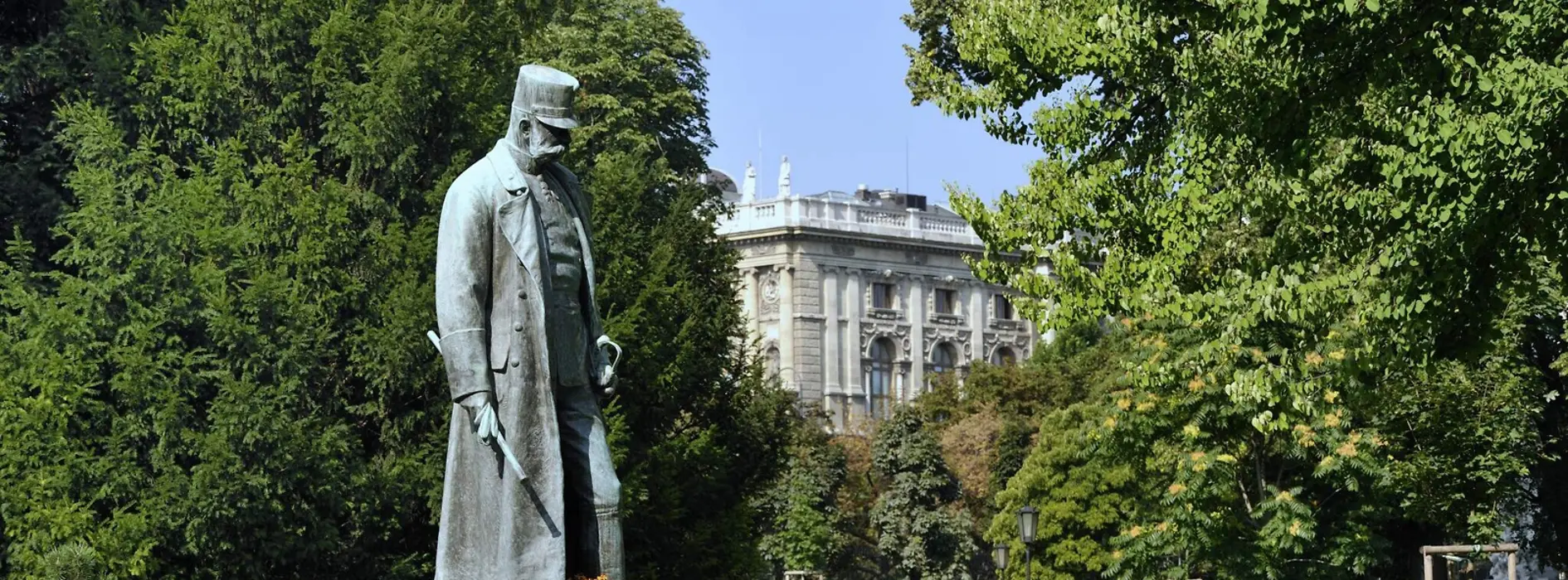 Kaiser Franz Josef-Statue, Burggarten