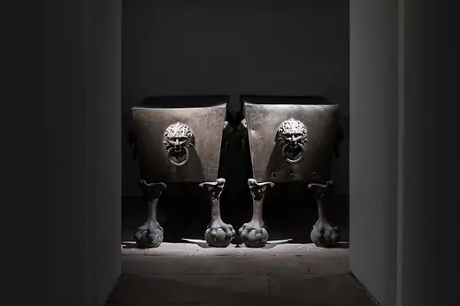 Deux cercueils