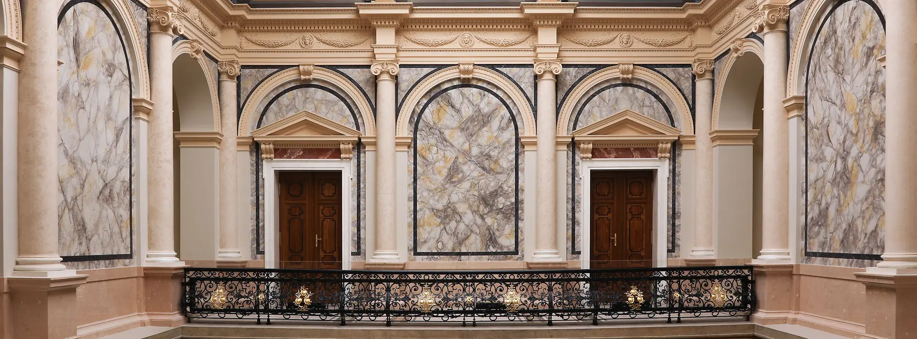 Pohled zevnitř na Künstlerhaus ve Vídni