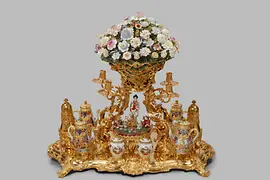 Золотой декоративный элемент для стола герцога Карла Александра Лотарингского (1755 год), Брюссель