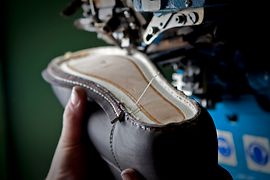 Processo di produzione del calzaturificio artigianale Ludwig Reiter