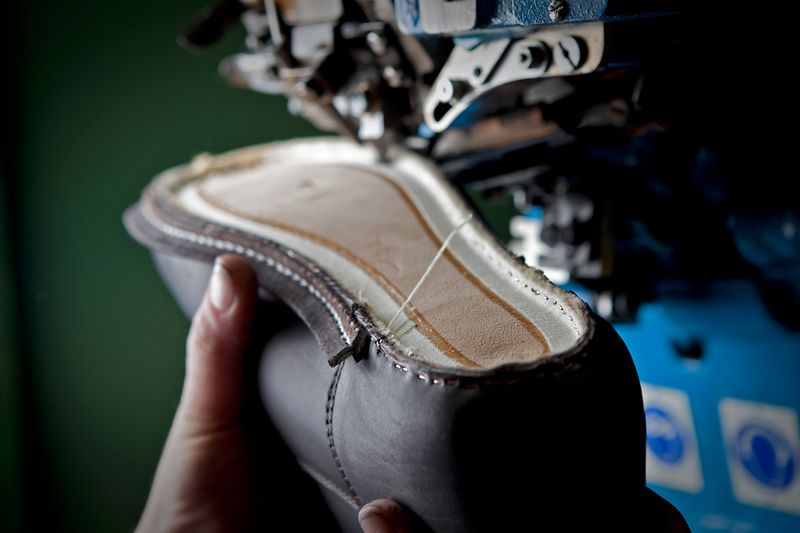 Production process at shoemaker Ludwig Reiter