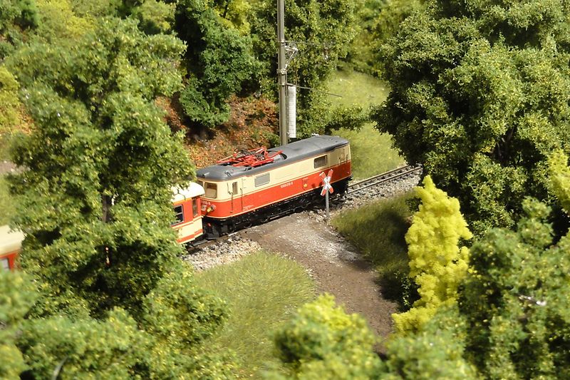 Detailverliebter Nachbau Tirols in Miniatur, Züge sind ein Muss