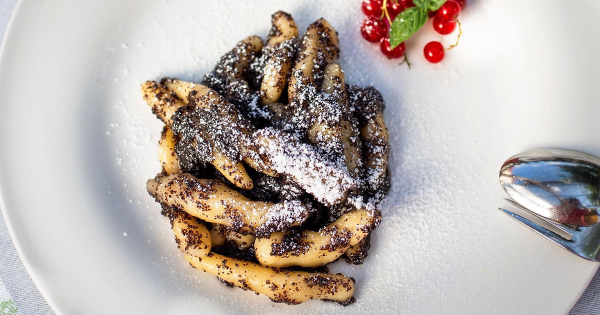 Mohnnudeln (Poppy seed noodles) - vienna.info