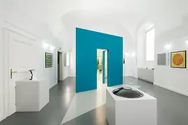View into the Museum of Illusions