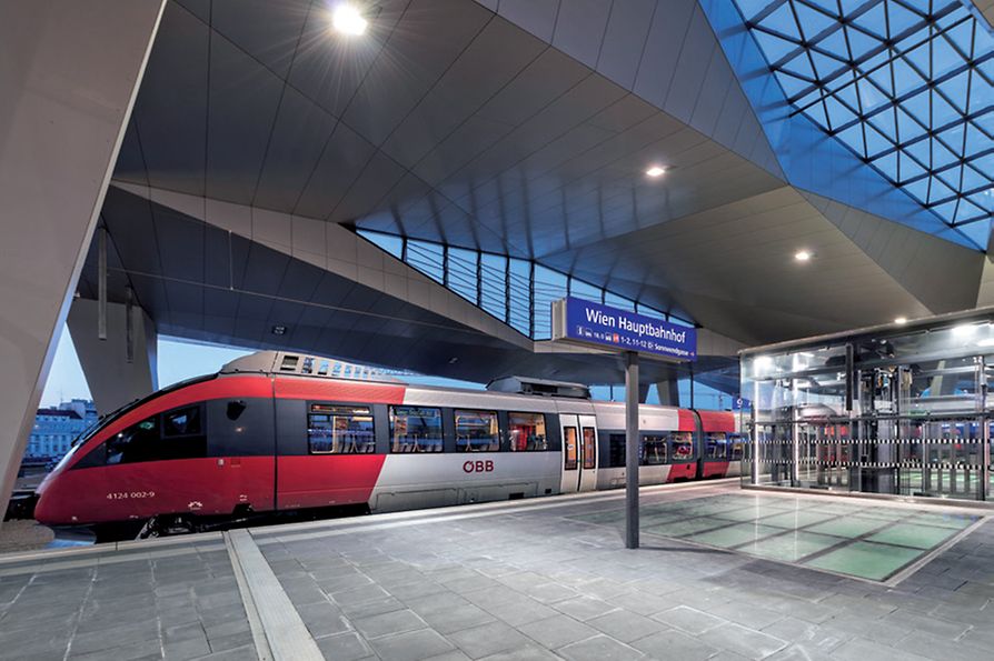 Wien: ÖBB Zug, Hauptbahnhof