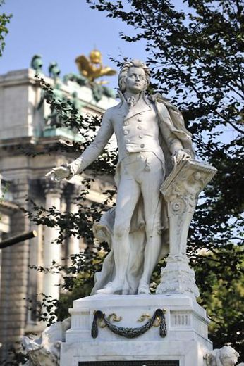 Mozart Monument