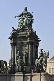 Памятник Марии Терезии