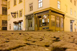 Vue extérieure d'un magasin