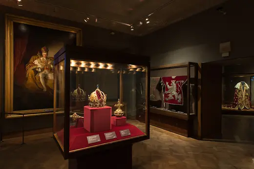 Cámara del Tesoro Imperial de Viena, insignias del imperio austriaco