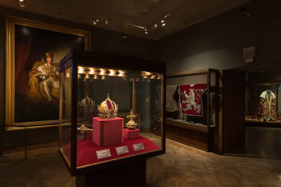 Cámara del Tesoro Imperial de Viena, insignias del imperio austriaco