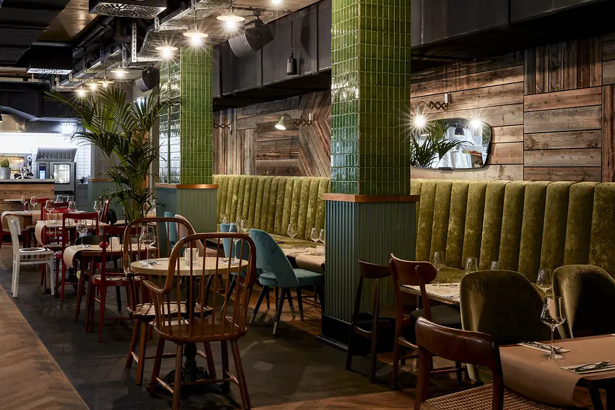 レストラン
